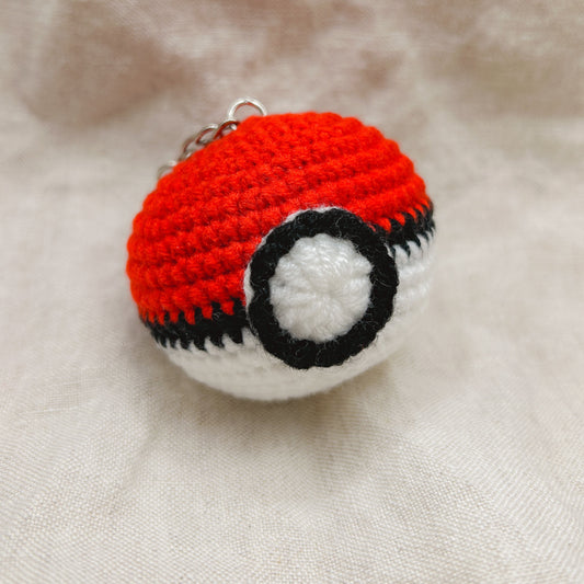 Pokeball crochet keychain