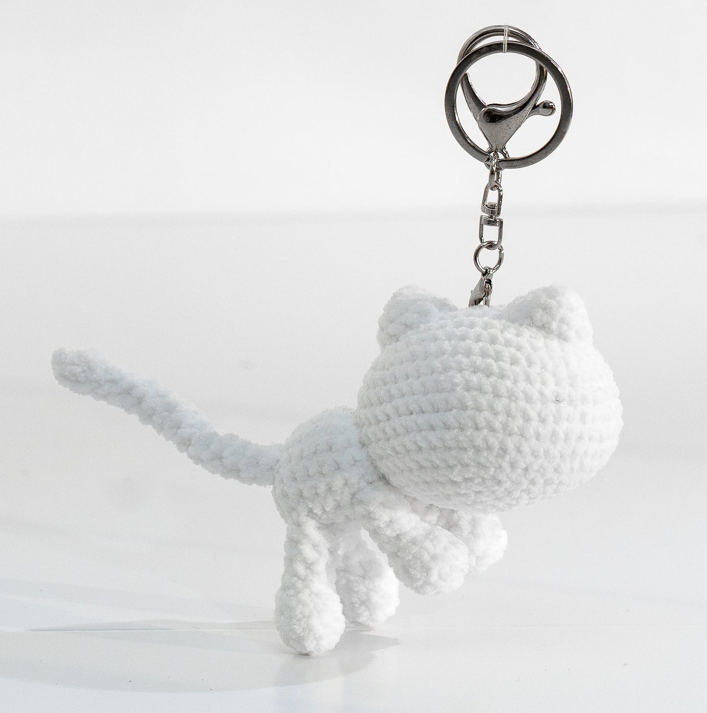 Long Tail Cat Crochet keychain