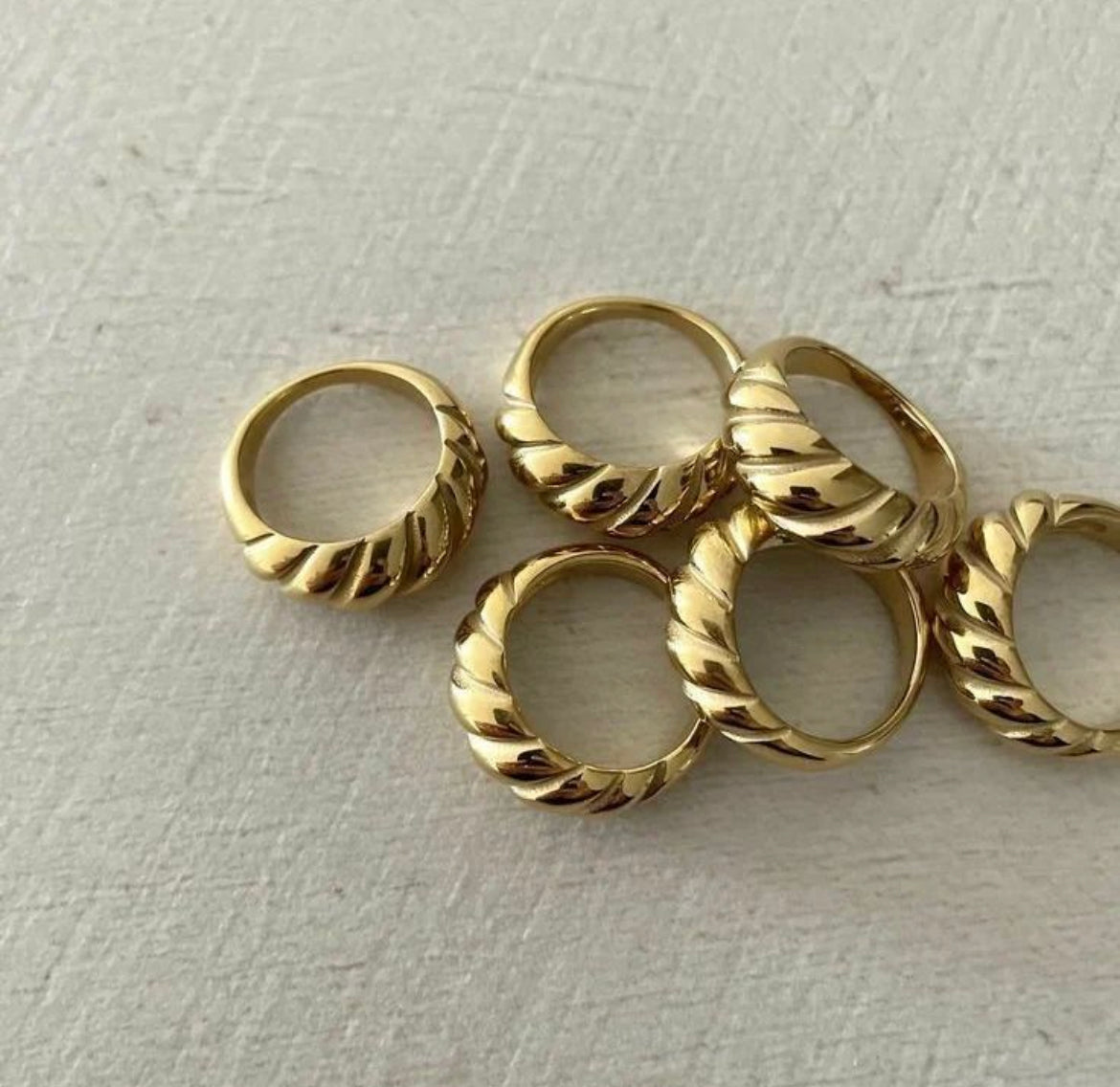 Croissant Ring