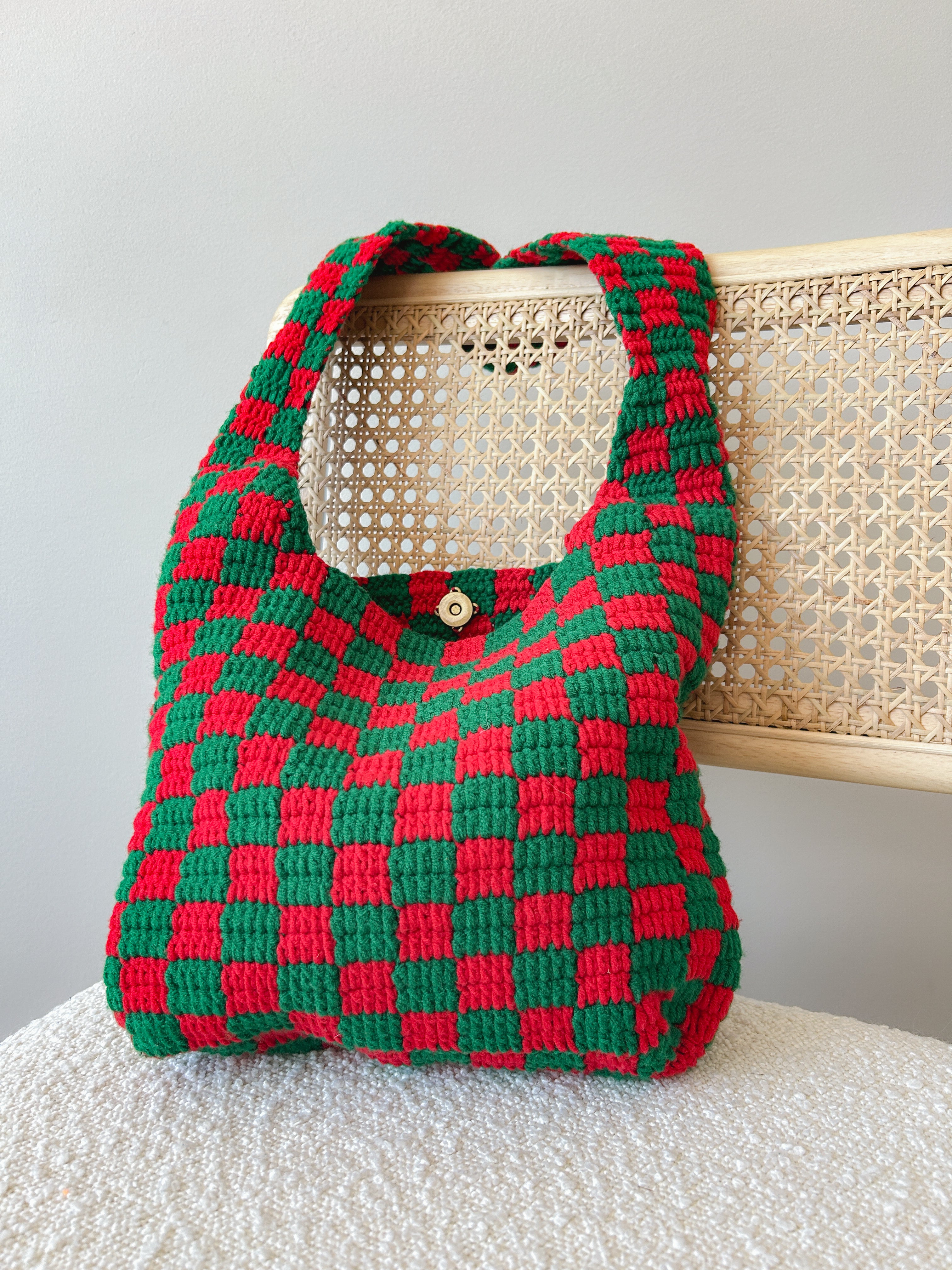 Brown Checkered Pattern Crochet Tote Bag – CHURI