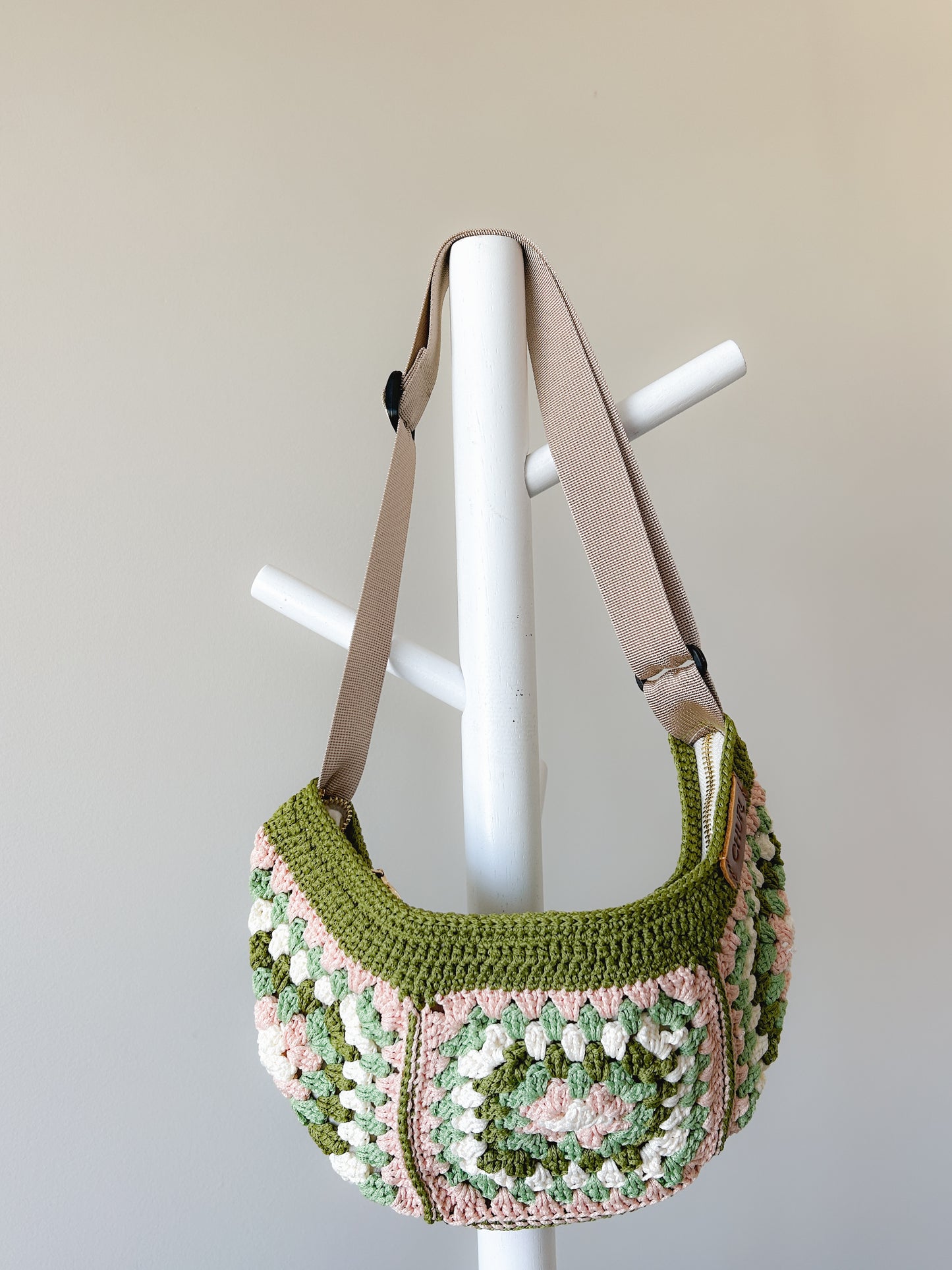 Dumpling Crossbody Crochet Bag