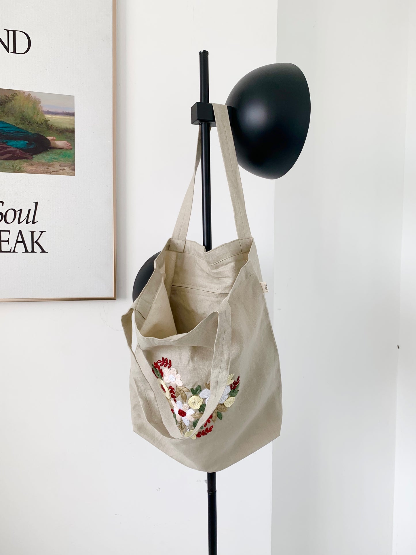 The Hand Embroidery Linen Canvas Tote Bag with Heart Floral Bouquet embroidery