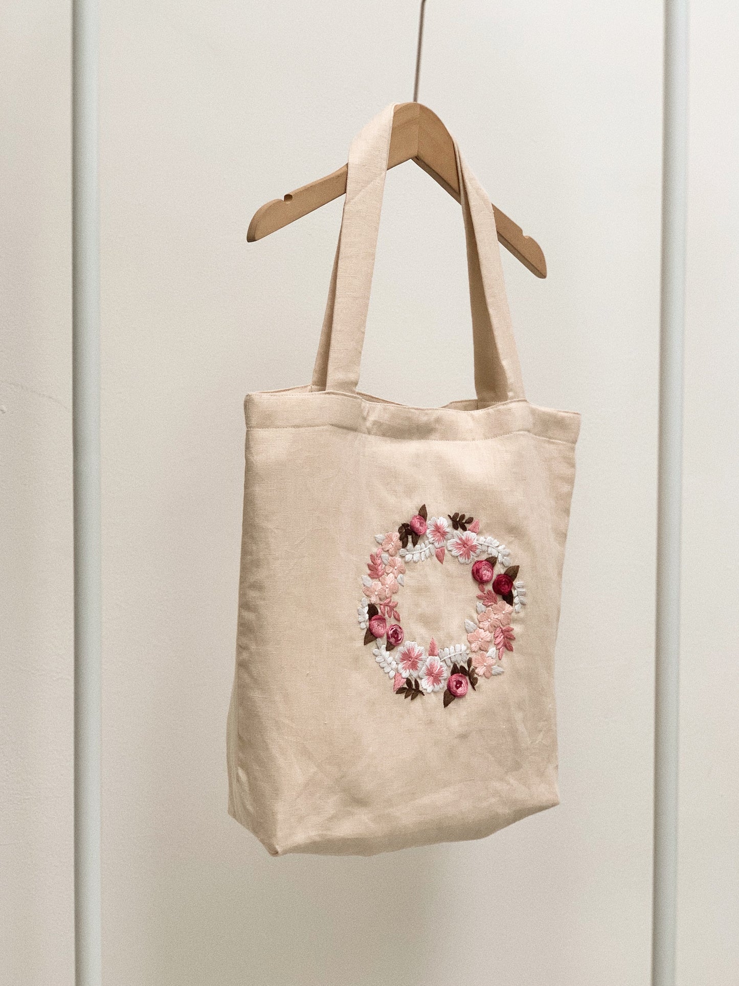 Little Rose Wreath- Linen Canvas Tote Bag