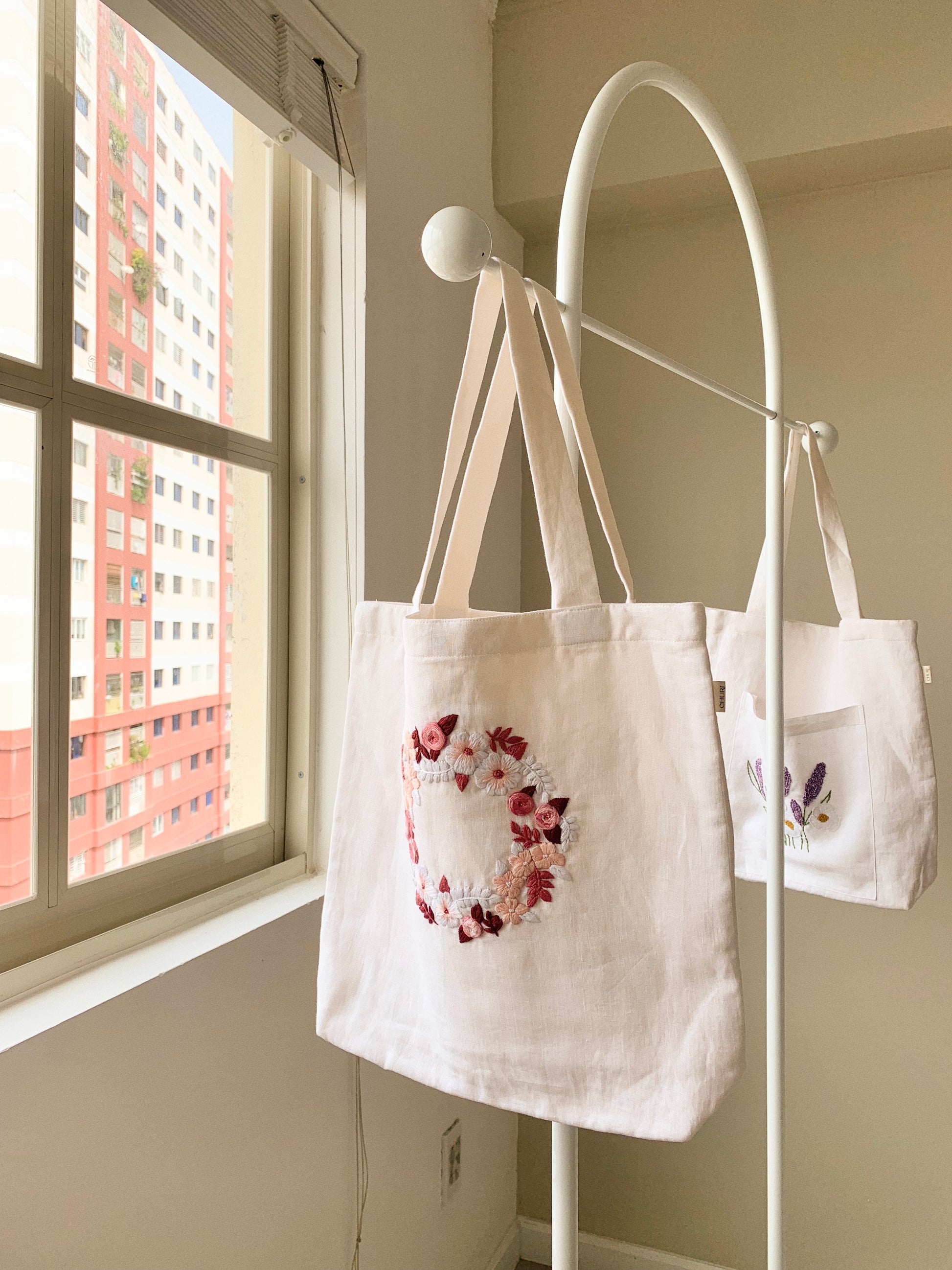 Little Rose Wreath- Linen Canvas Tote Bag
