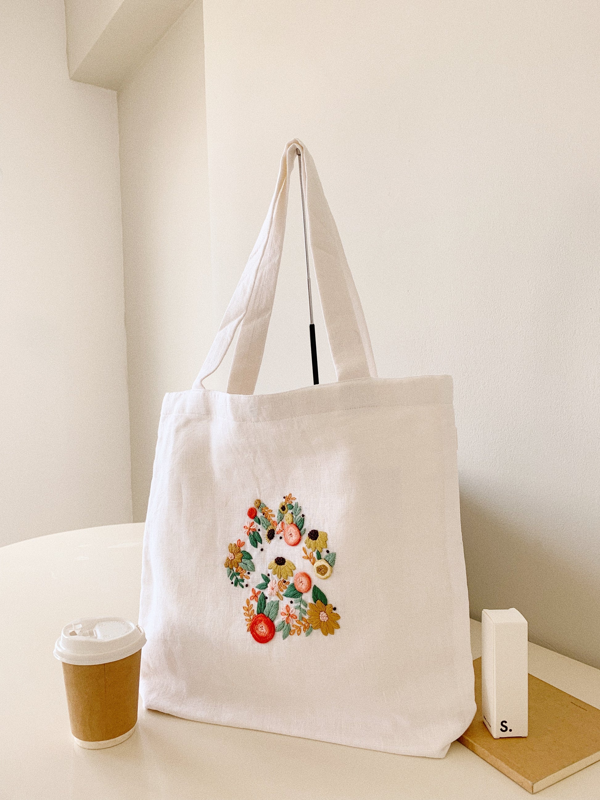 Linen Canvas Tote Bag with Puppy Paw Petal sunflower design