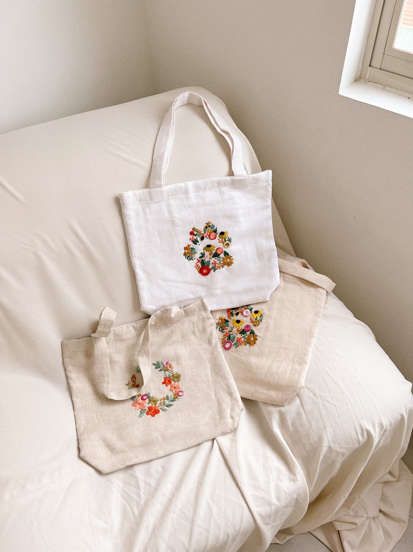 Hoa Mai Wreath- Floral Linen Tote Bag