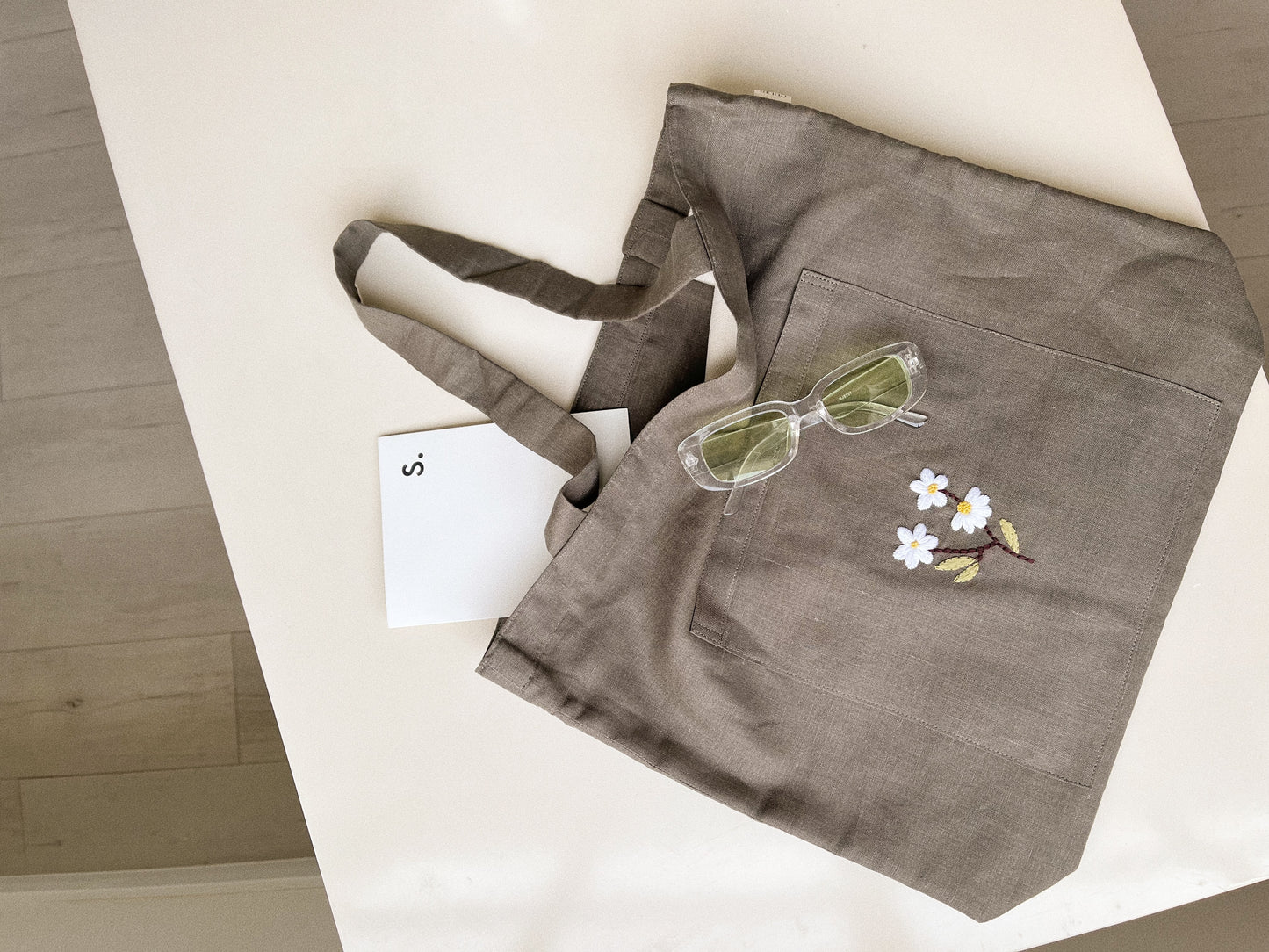 Daisy Flower- Linen Canvas Tote Bag