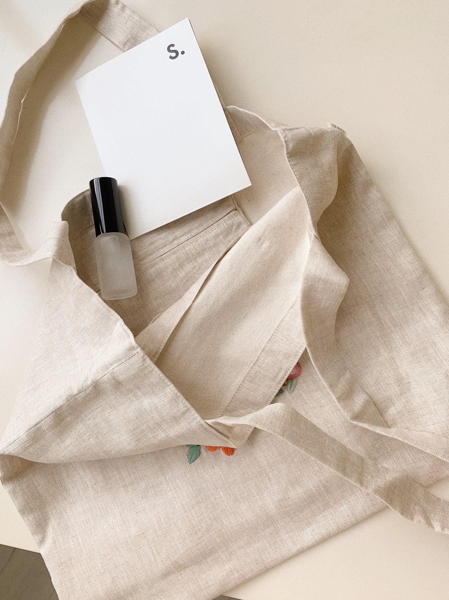 Hoa Mai Wreath- Floral Linen Tote Bag