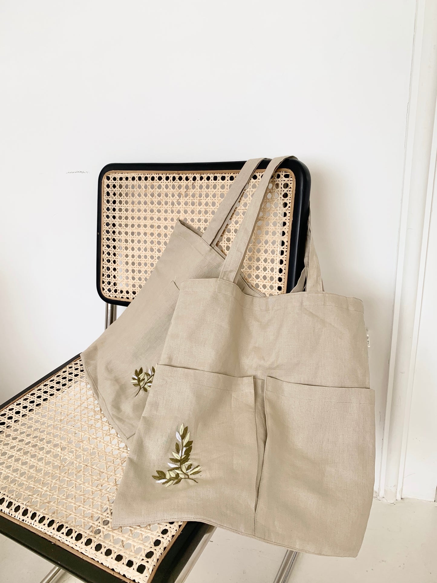 Therisa- Linen canvas Tote Bag