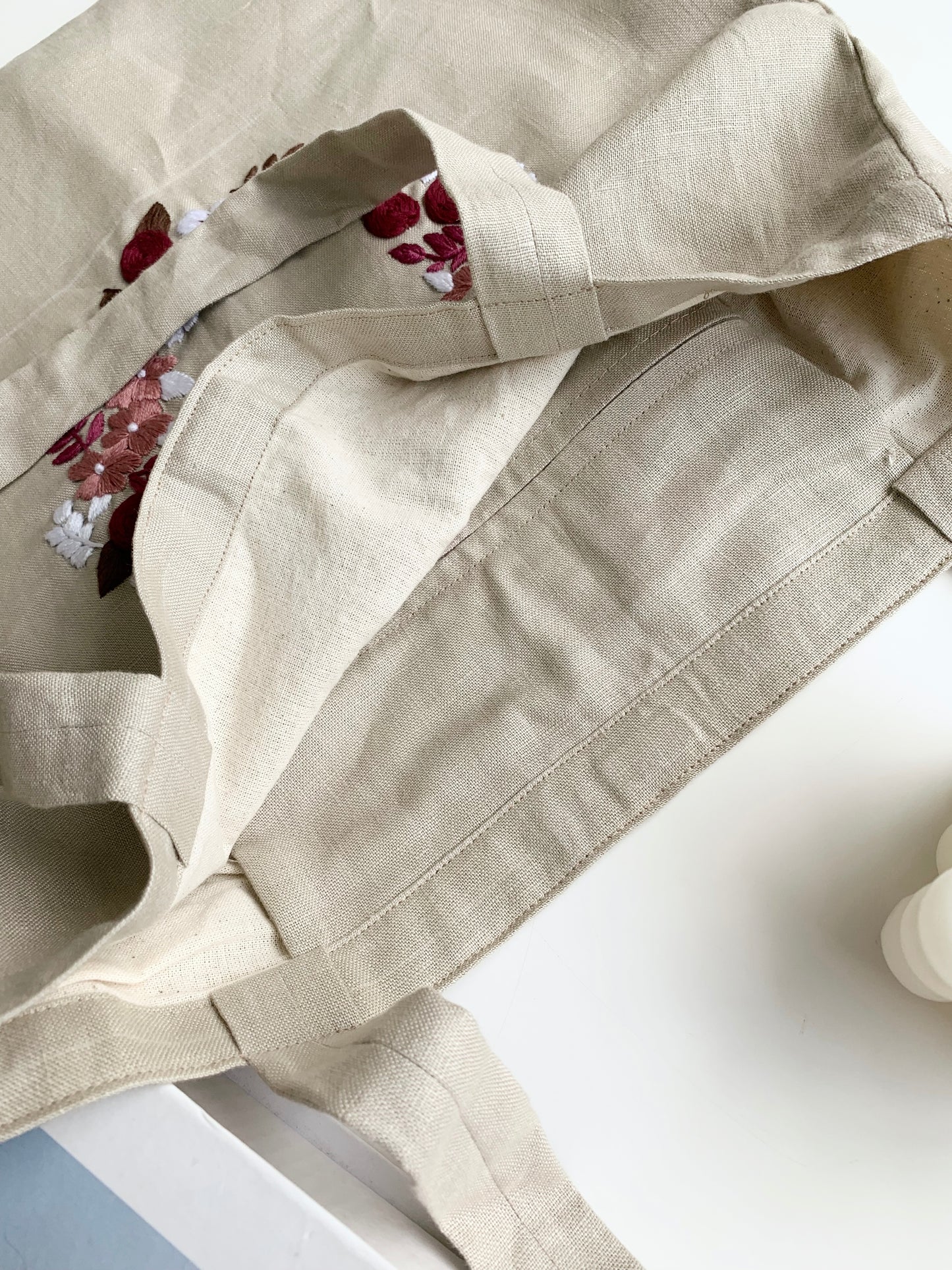 Heart Floral Bouquet Linen canvas Tote Bag