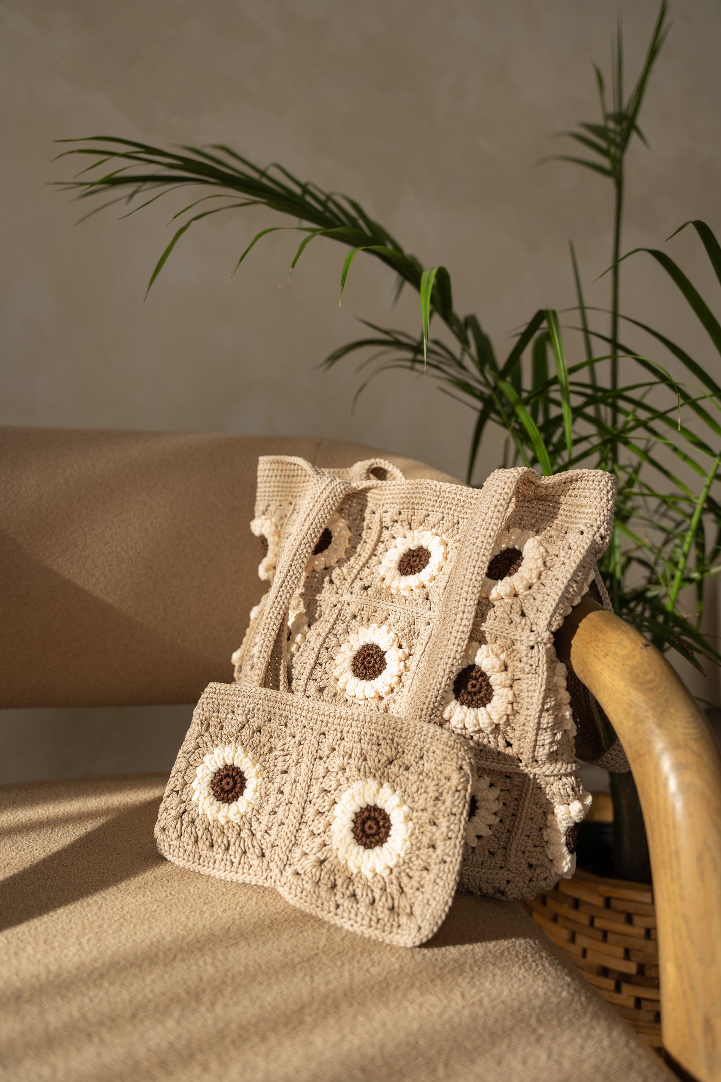 Daisy Flower Crochet Bag