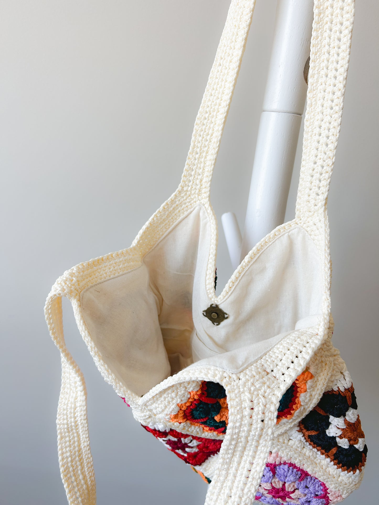 Chic Crochet Tote Bag