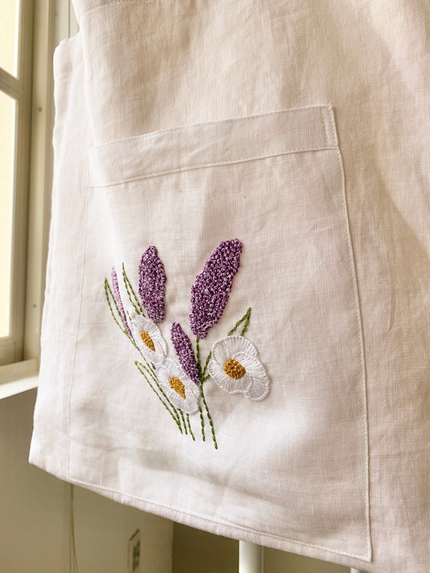 Hand embroidery linen canvas tote bag, Rose embroidery – CHURI