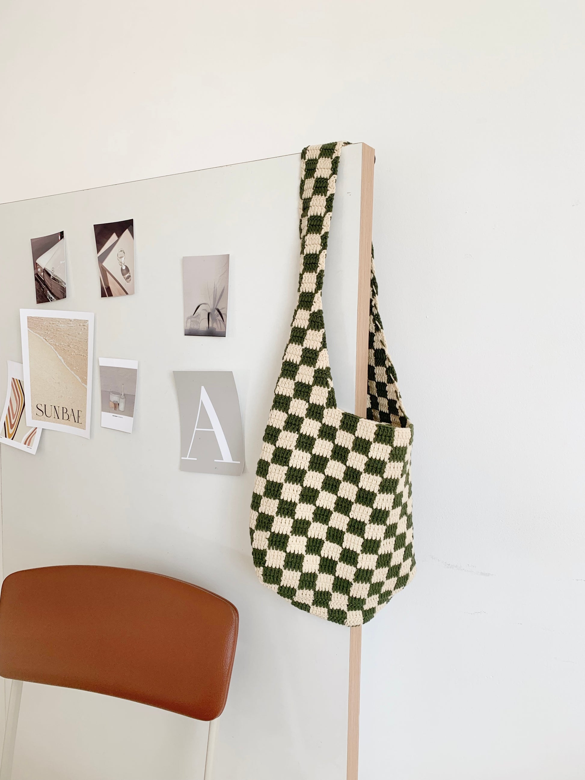 Checkered Tote Stylish and versatile Bag