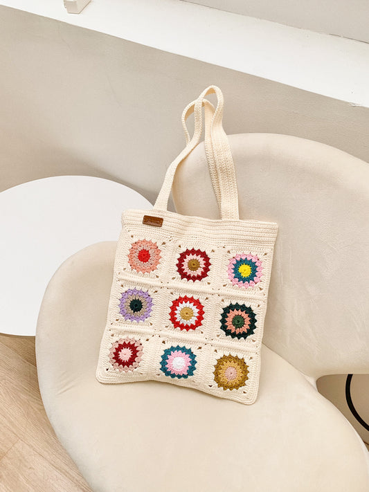 70's inspired design - Crochet Tote Bag