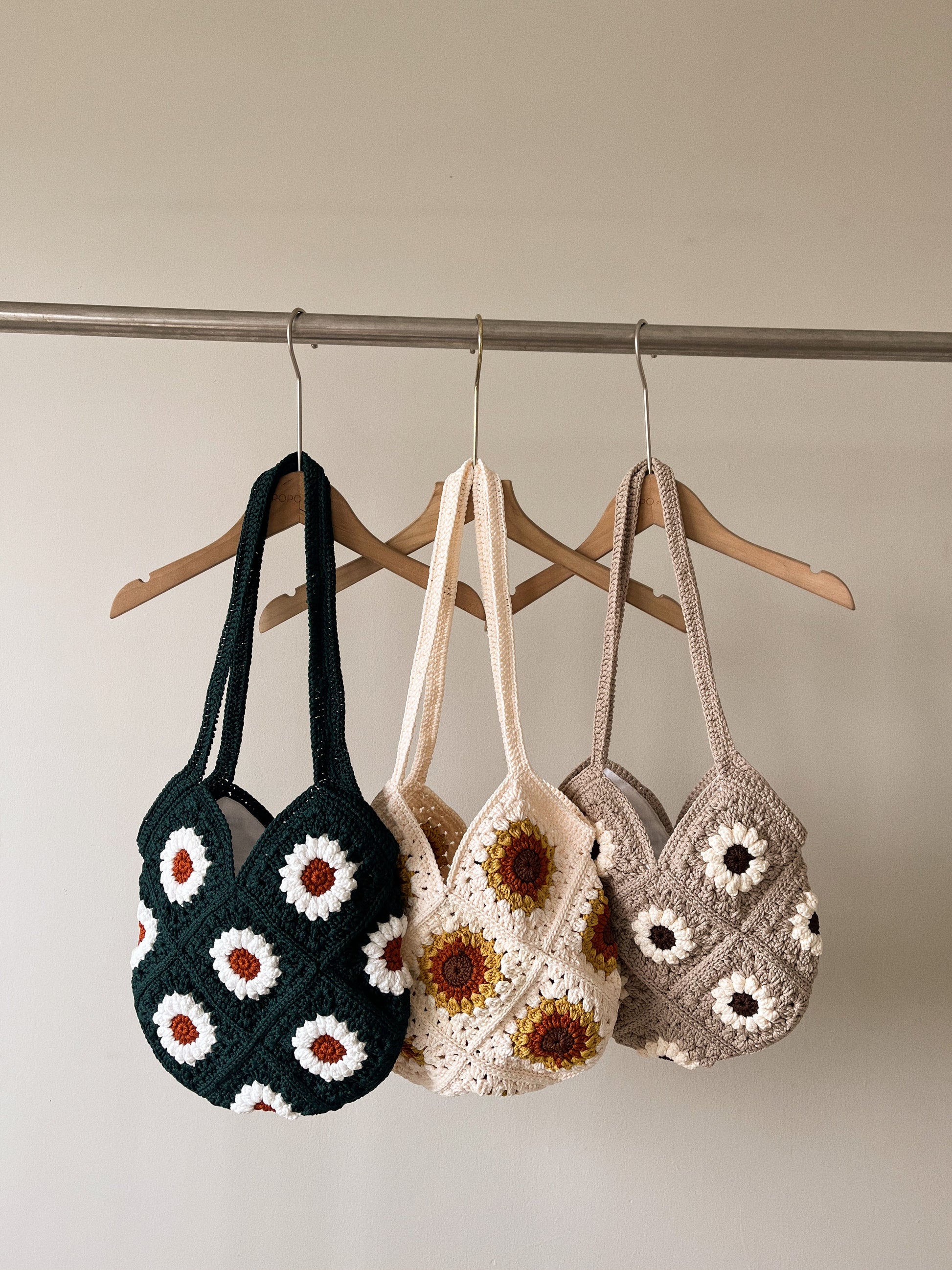 Daisy Flower Crochet Bag
