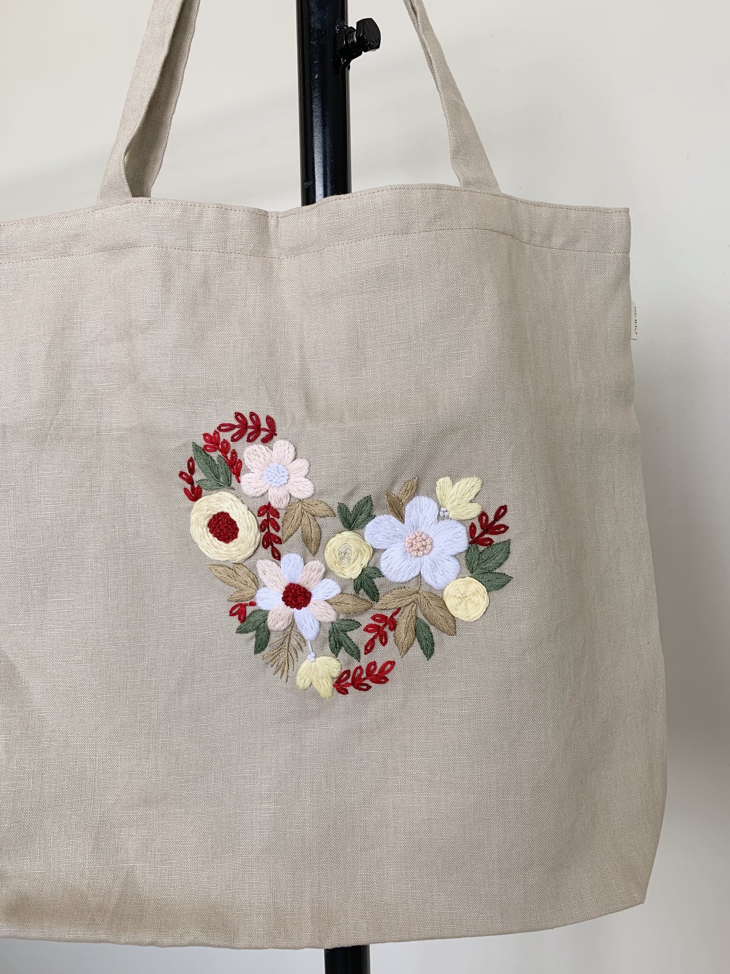 Heart Floral Bouquet Linen canvas Tote Bag